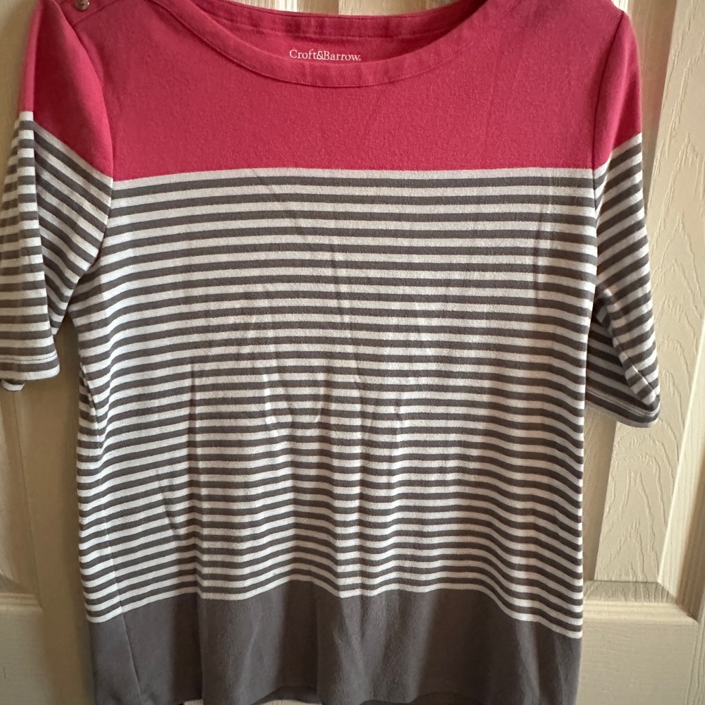 Croft & Barrow Pink and White 3/4 Sleeve Boxy Tee